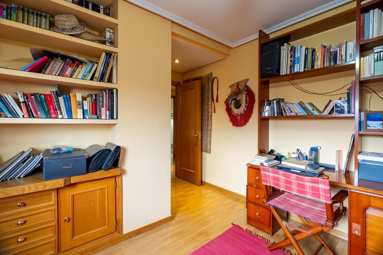 6 bedroom Semi-detached Villa for sale in Madrid city with pool garage - € 1,420,000 (Ref: 9867026)