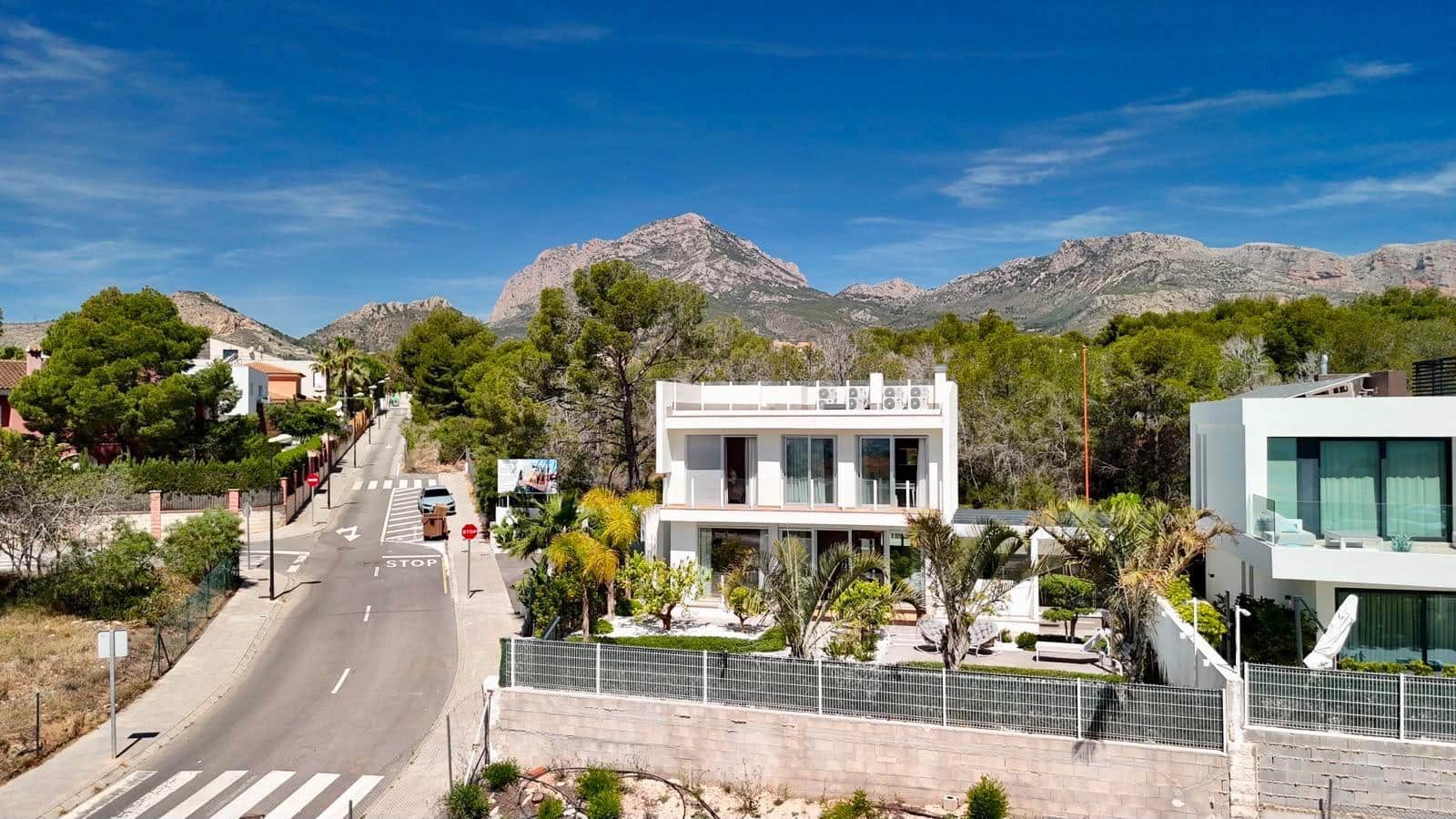 4 quarto Moradia para venda em La Nucia - 860 000 € (Ref: 9867027)