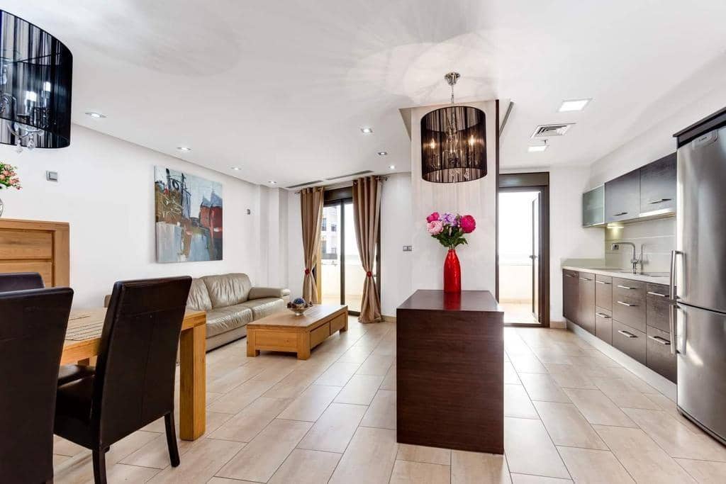 2 soverom Leilighet til salgs i Guardamar del Segura med svømmebasseng - € 269 900 (Ref: 9876430)