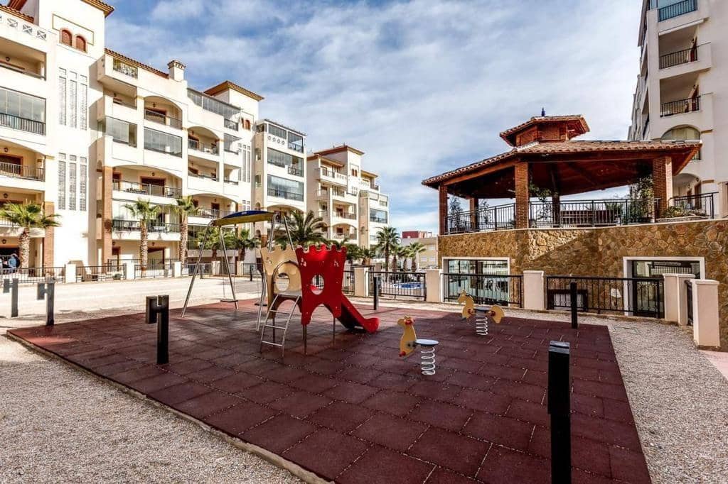 2 soverom Leilighet til salgs i Guardamar del Segura med svømmebasseng - € 269 900 (Ref: 9876430)