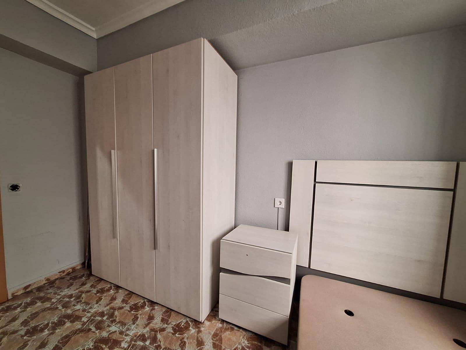 3 soverom Leilighet til salgs i Alicante by - € 155 000 (Ref: 9876433)
