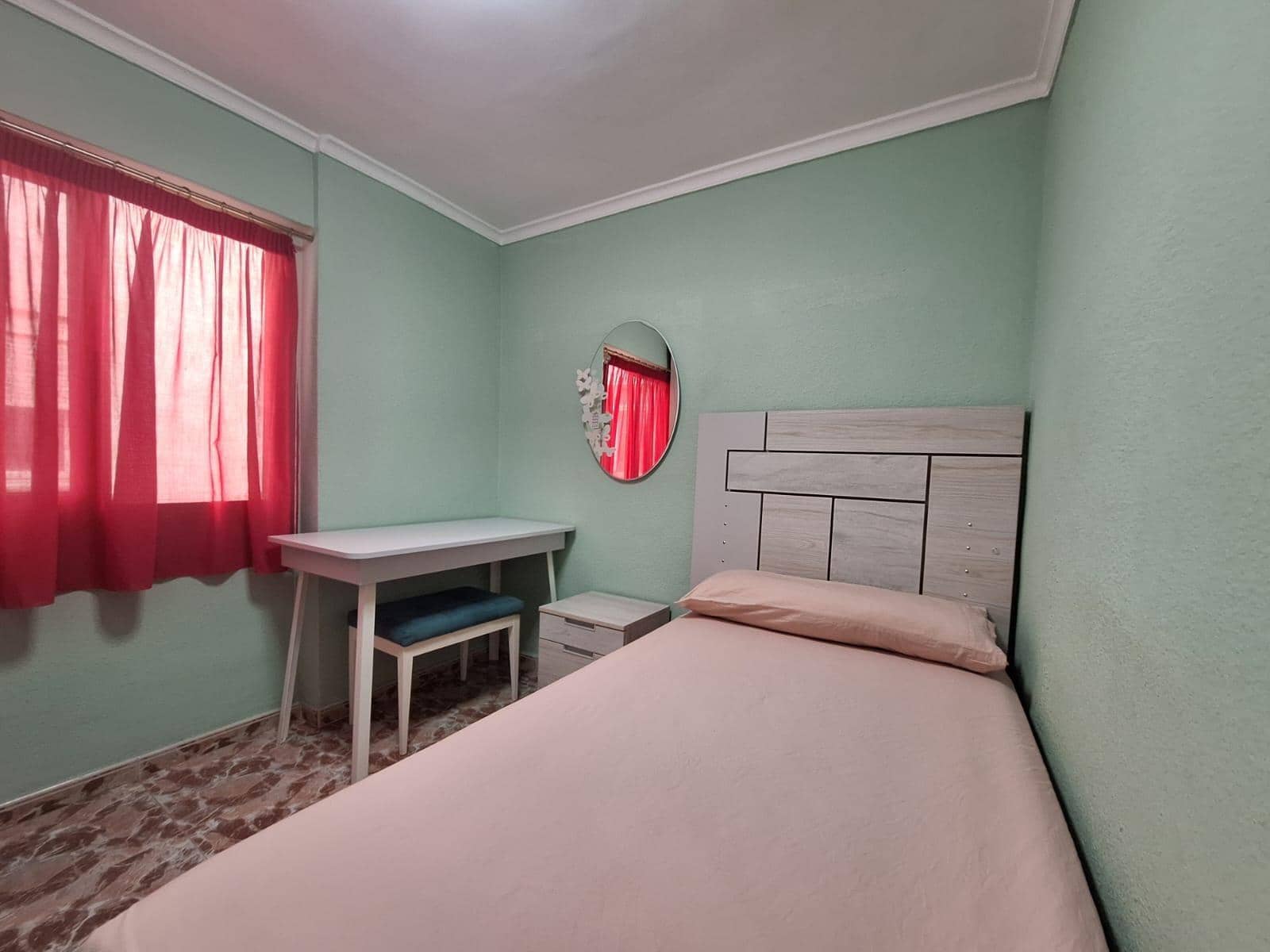 3 soverom Leilighet til salgs i Alicante by - € 155 000 (Ref: 9876433)