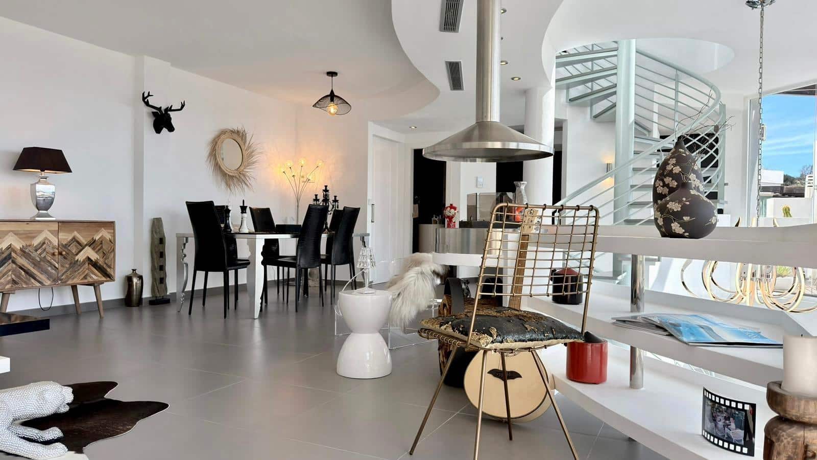 4 soveværelse Penthouse til salg i Altea med swimmingpool garage - € 849.000 (Ref: 9876434)