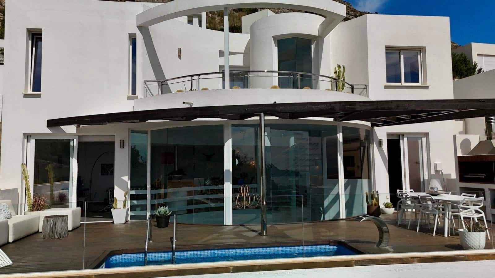 4 soveværelse Penthouse til salg i Altea med swimmingpool garage - € 849.000 (Ref: 9876434)