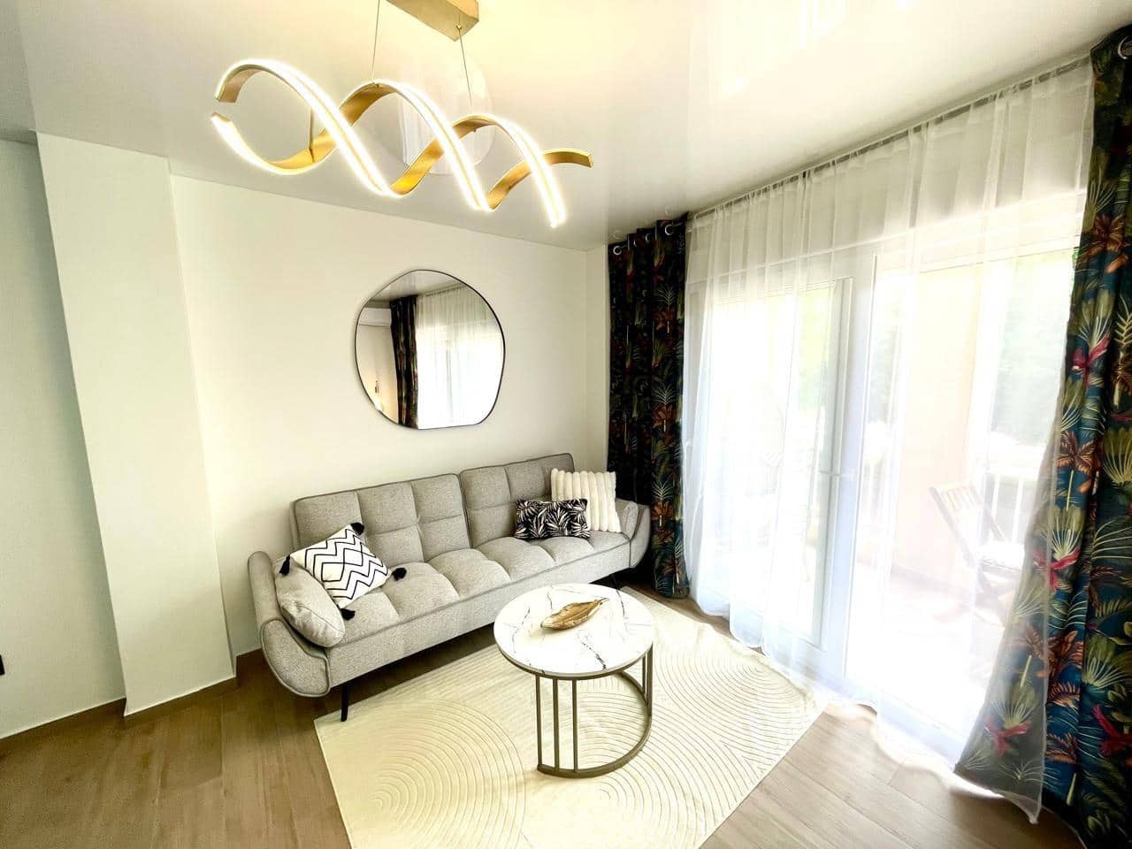 1 sypialnia Apartament na sprzedaż w Torrevieja - 154 000 € (Ref: 9878874)