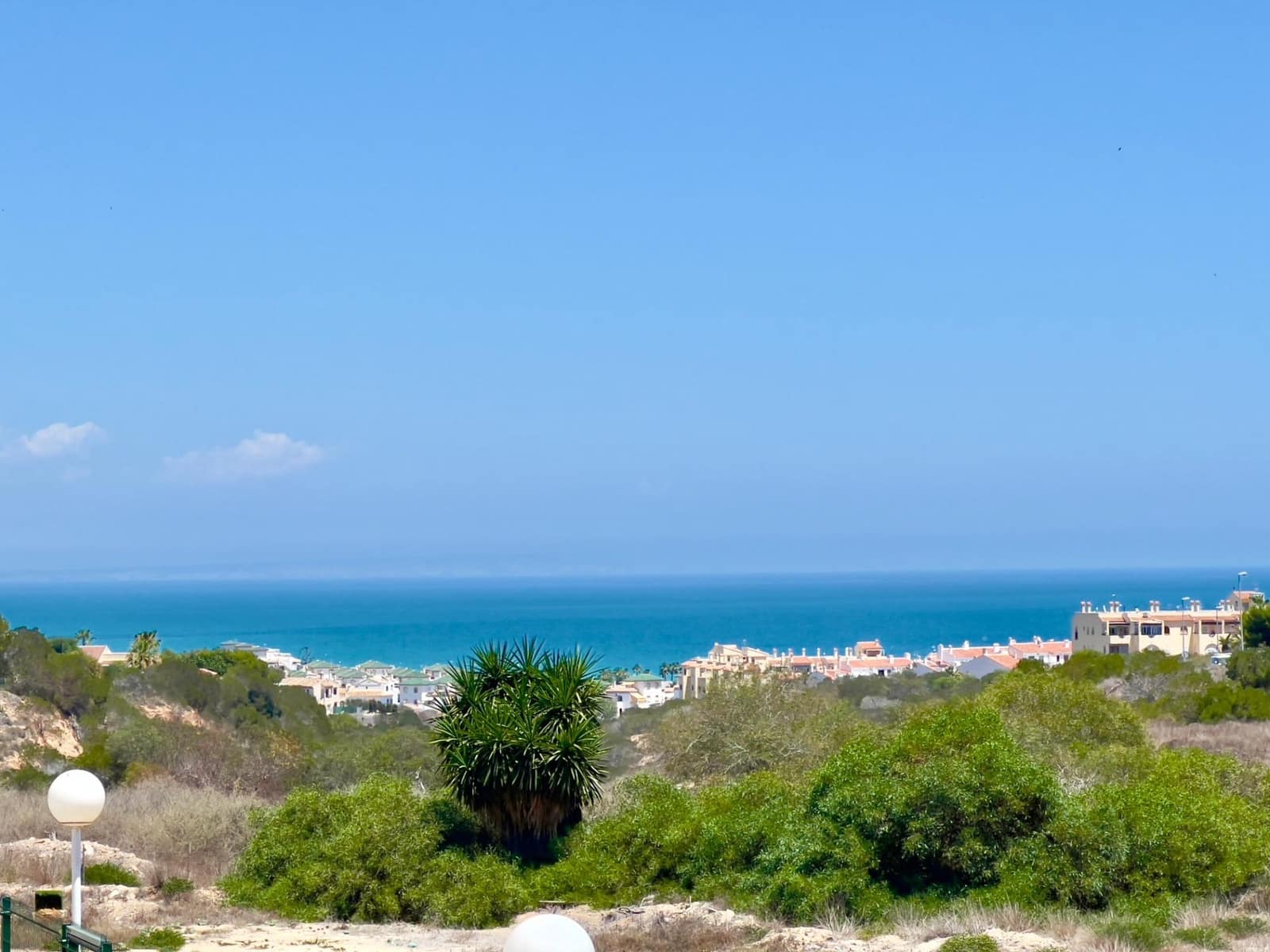 2 soveværelse Bungalow til salg i Torrevieja med swimmingpool - € 199.900 (Ref: 9878875)