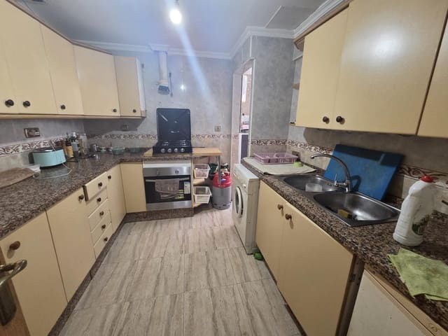 3 camera da letto Appartamento in vendita in Alicante città - 121.000 € (Rif: 9878878)