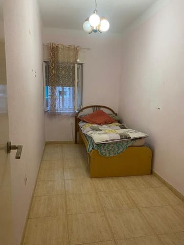 3 soveværelse Lejlighed til salg i Alipark, Alicante by - € 151.000 (Ref: 9884810)