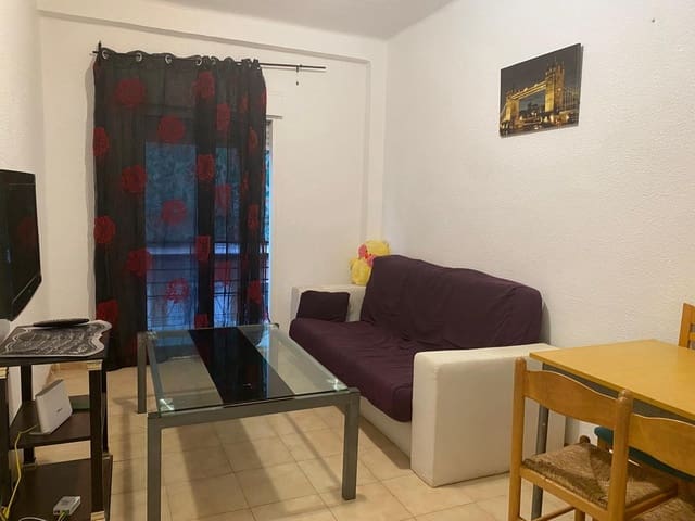 3 soveværelse Lejlighed til salg i Alipark, Alicante by - € 151.000 (Ref: 9884810)