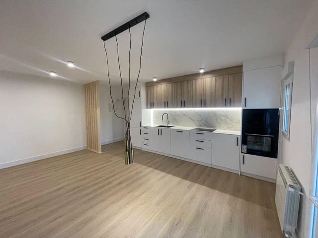 3 Zimmer Wohnung zu verkaufen in Fuenlabrada - 297.999 € (Ref: 9893877)