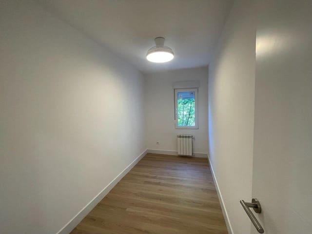 3 Zimmer Wohnung zu verkaufen in Fuenlabrada - 297.999 € (Ref: 9893877)