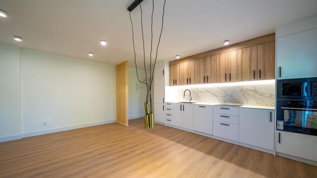 3 makuuhuone Asunto myytävänä paikassa Fuenlabrada - 297 999 € (Ref: 9893877)