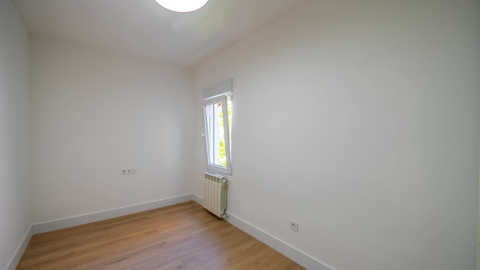 3 bedroom Flat for sale in Fuenlabrada - € 297,999 (Ref: 9893877)