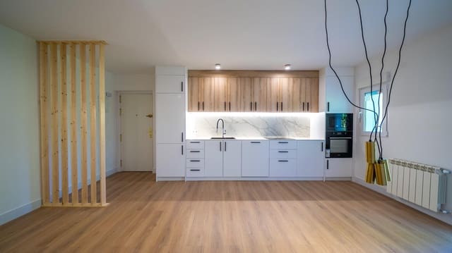 3 makuuhuone Asunto myytävänä paikassa Fuenlabrada - 297 999 € (Ref: 9893877)