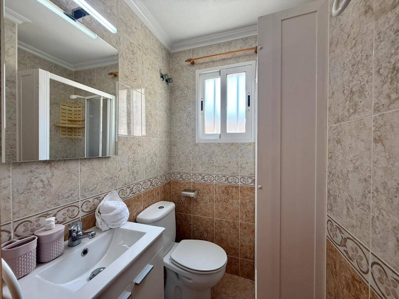 4 bedroom Penthouse for sale in Torrevieja - € 269,900 (Ref: 9893878)