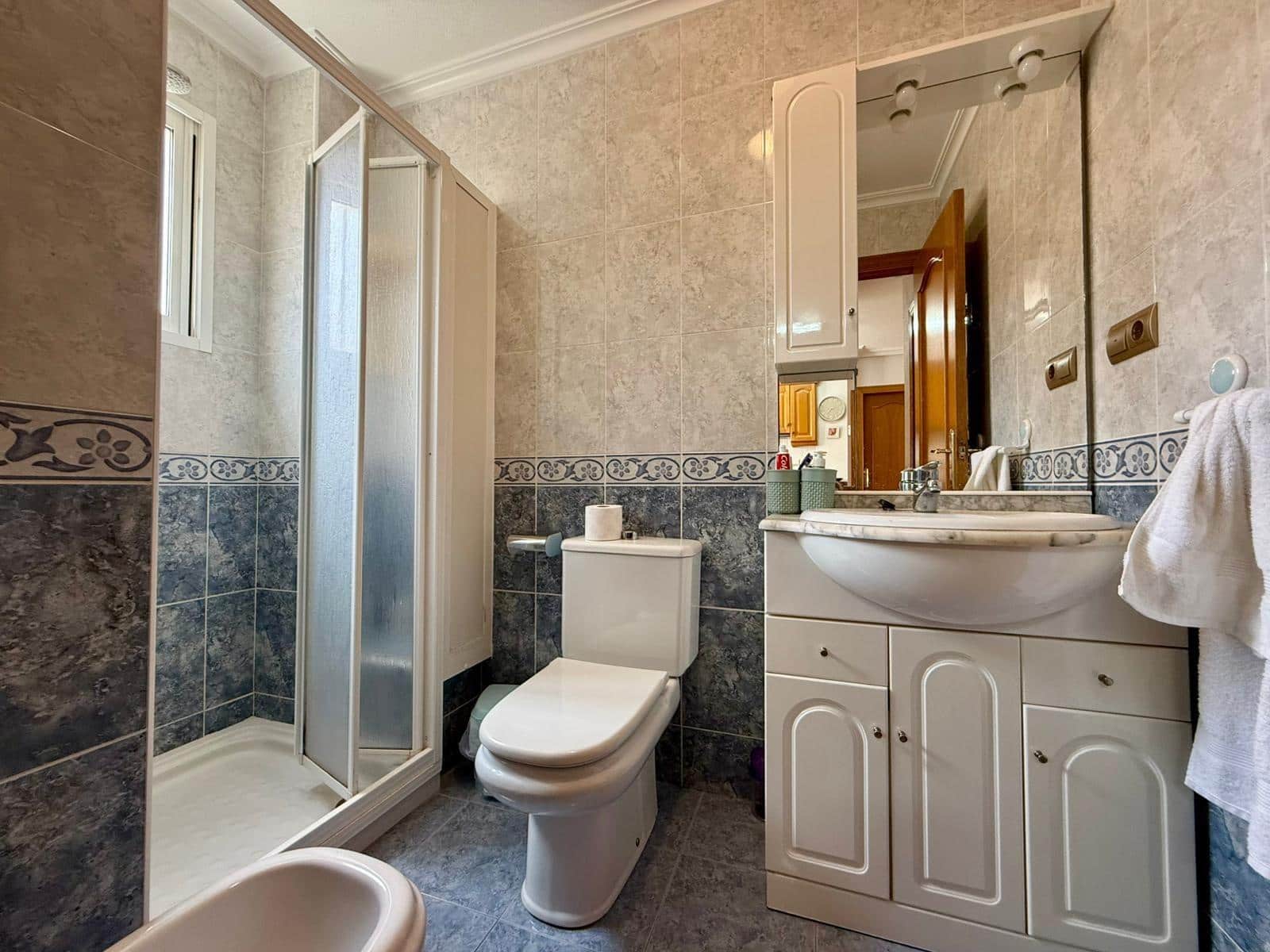 4 bedroom Penthouse for sale in Torrevieja - € 269,900 (Ref: 9893878)