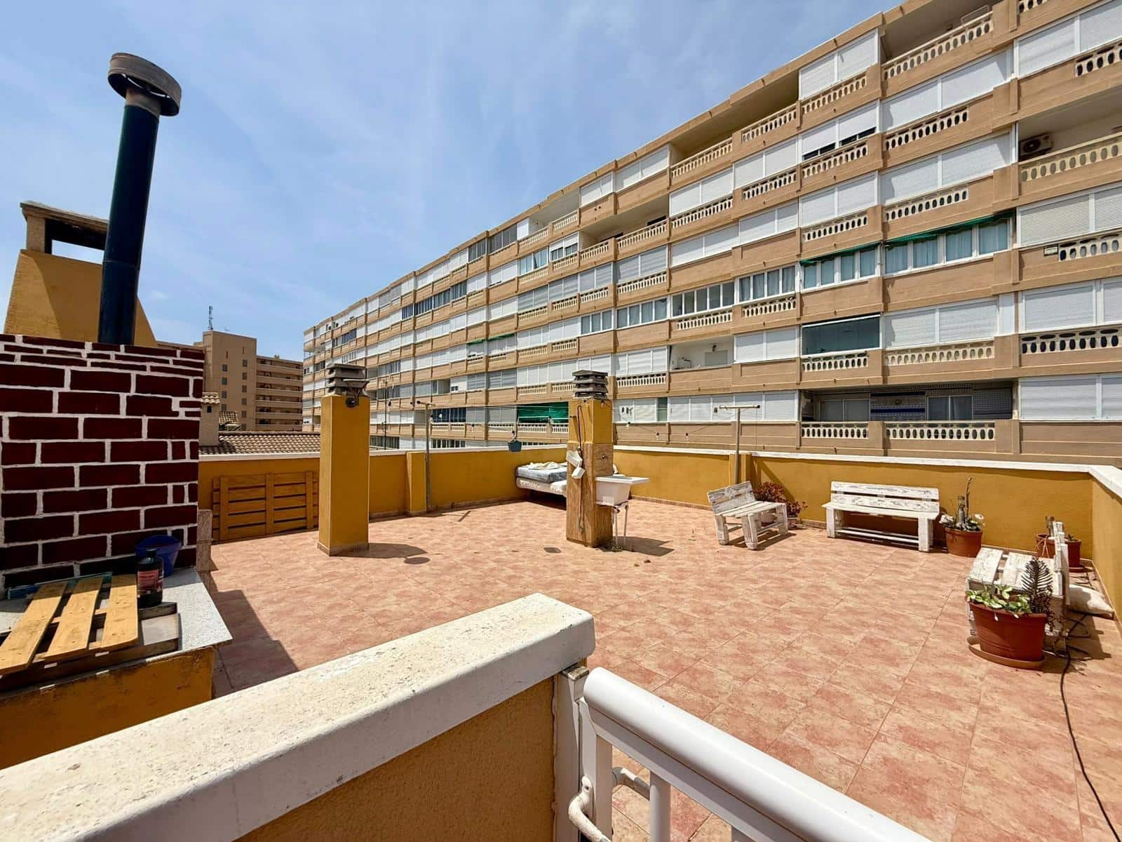 4 bedroom Penthouse for sale in Torrevieja - € 269,900 (Ref: 9893878)