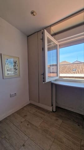 Studio til salgs i Justicia, Madrid by - € 240 000 (Ref: 9896339)