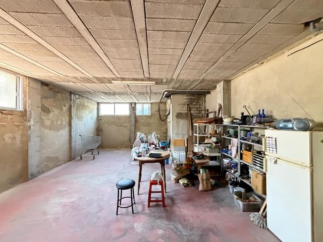 Commercieel te koop in Torrevieja - € 845.000 (Ref: 9896342)
