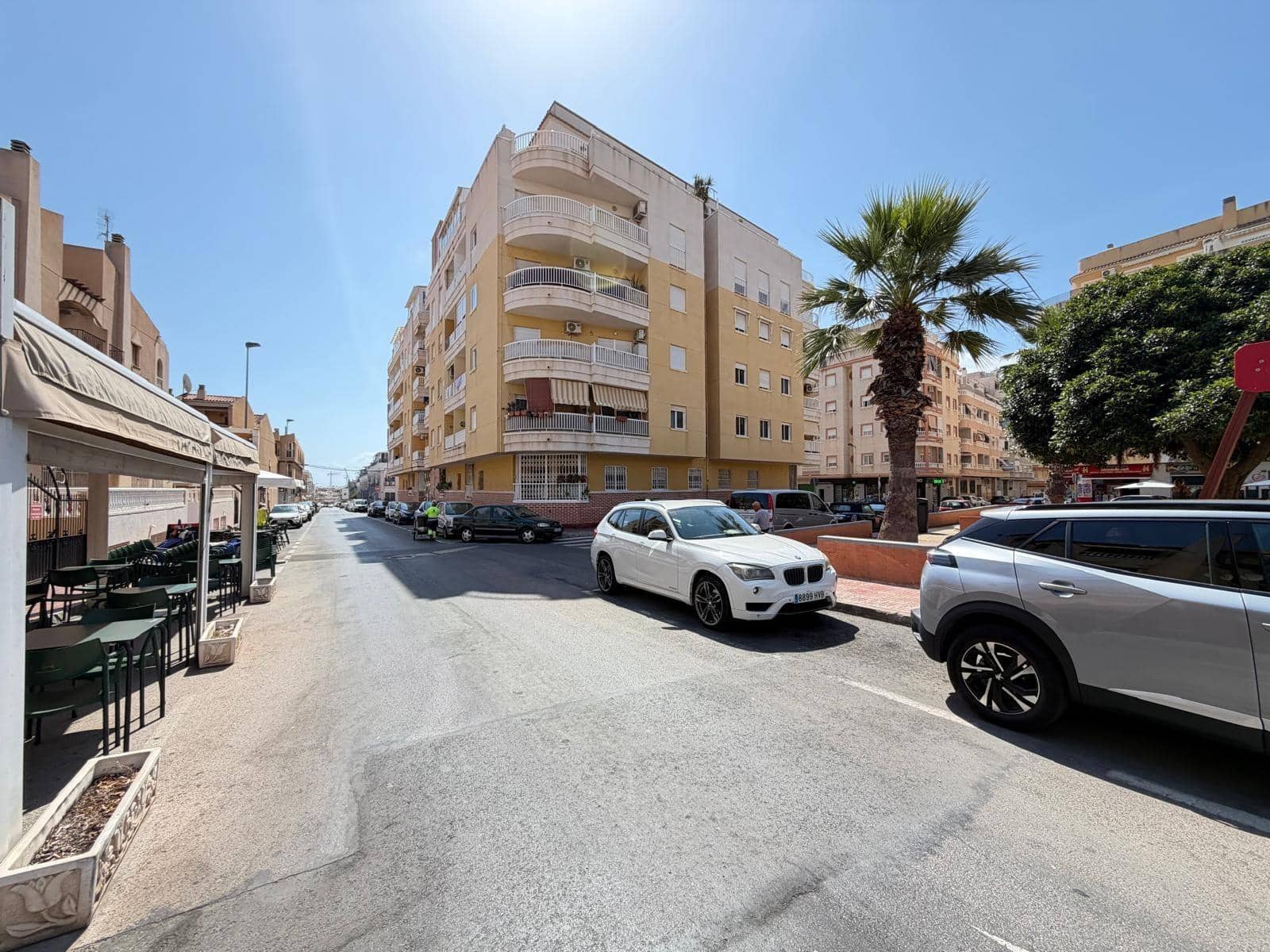 Commercieel te koop in Torrevieja - € 845.000 (Ref: 9896342)