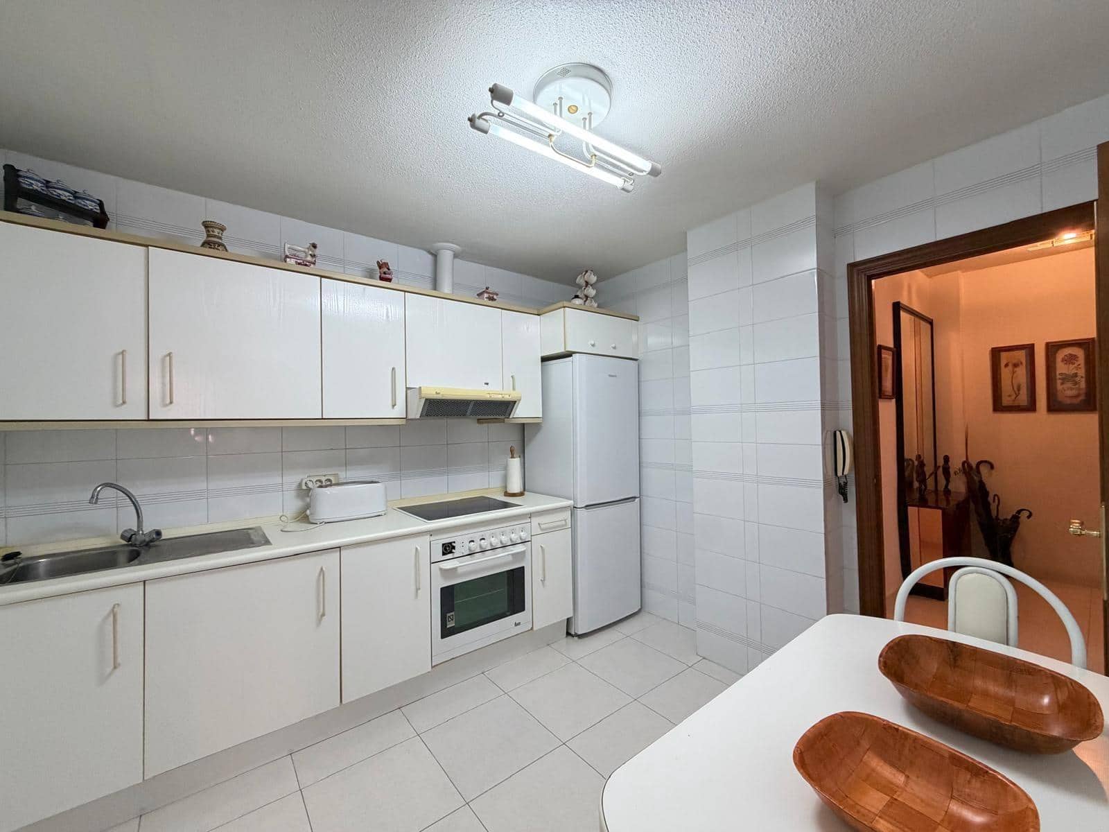 2 Zimmer Apartment zu verkaufen in Torrevieja mit Garage - 169.900 € (Ref: 9896343)