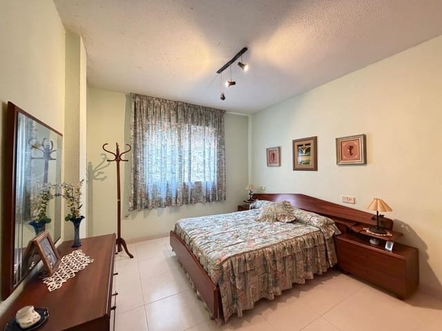 2 quarto Apartamento para venda em Playa del Cura, Torrevieja com garagem - 169 900 € (Ref: 9896343)