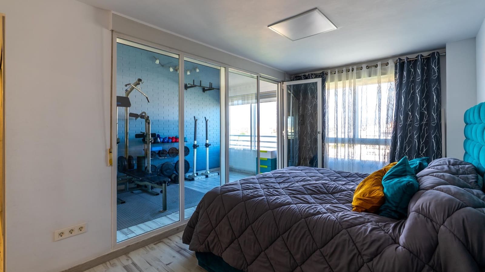 5 sovrum Takvåning till salu i Playa de San Juan med pool garage - 990 000 € (Ref: 9899186)
