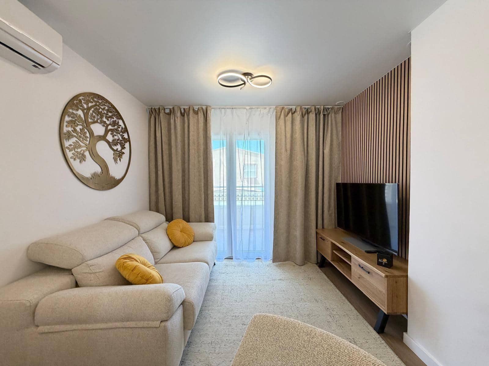 Apartamento de 2 habitaciones en Torrevieja en venta con piscina - 169.900 € (Ref: 9900365)