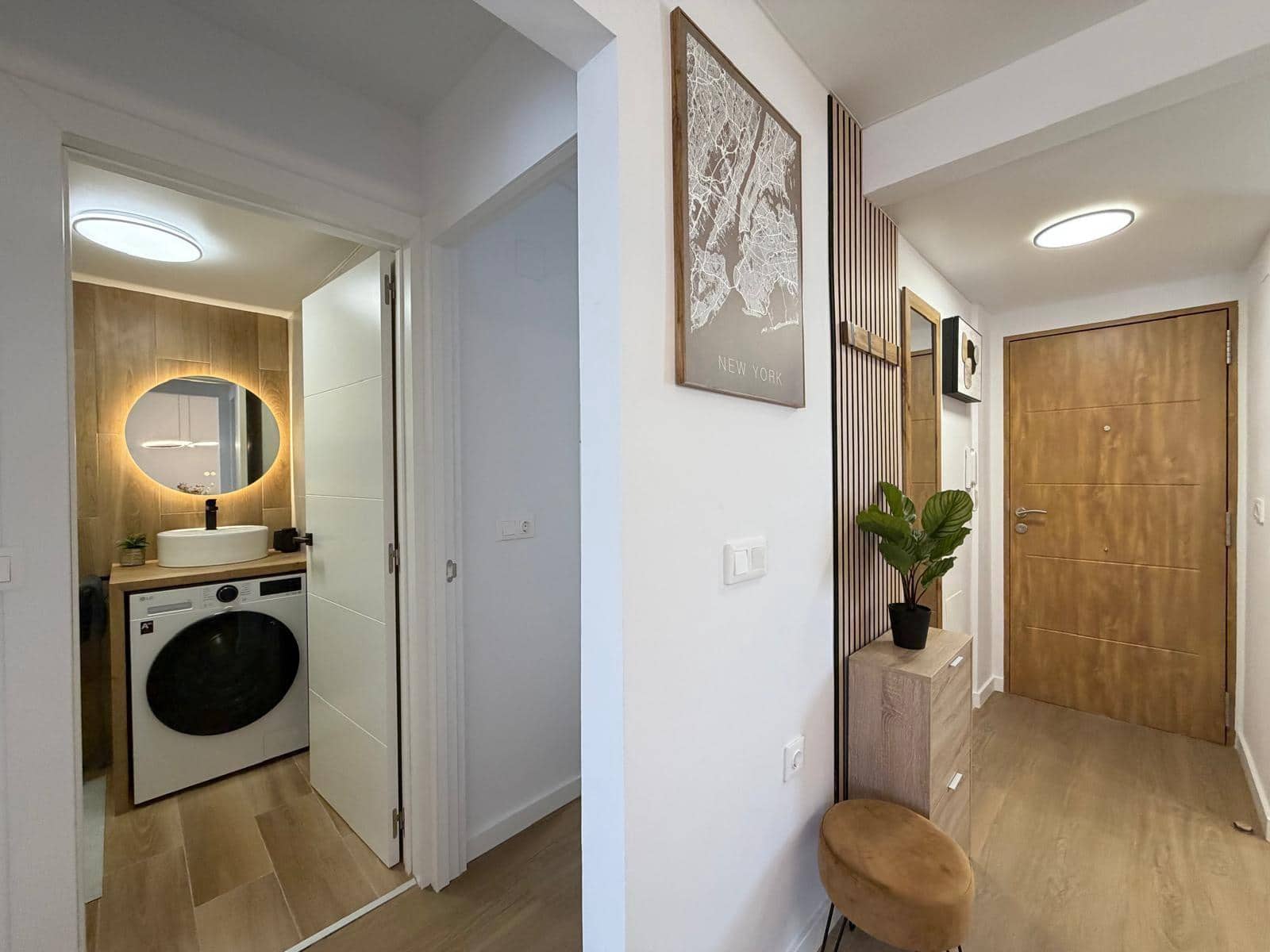 Apartamento de 2 habitaciones en Torrevieja en venta con piscina - 169.900 € (Ref: 9900365)