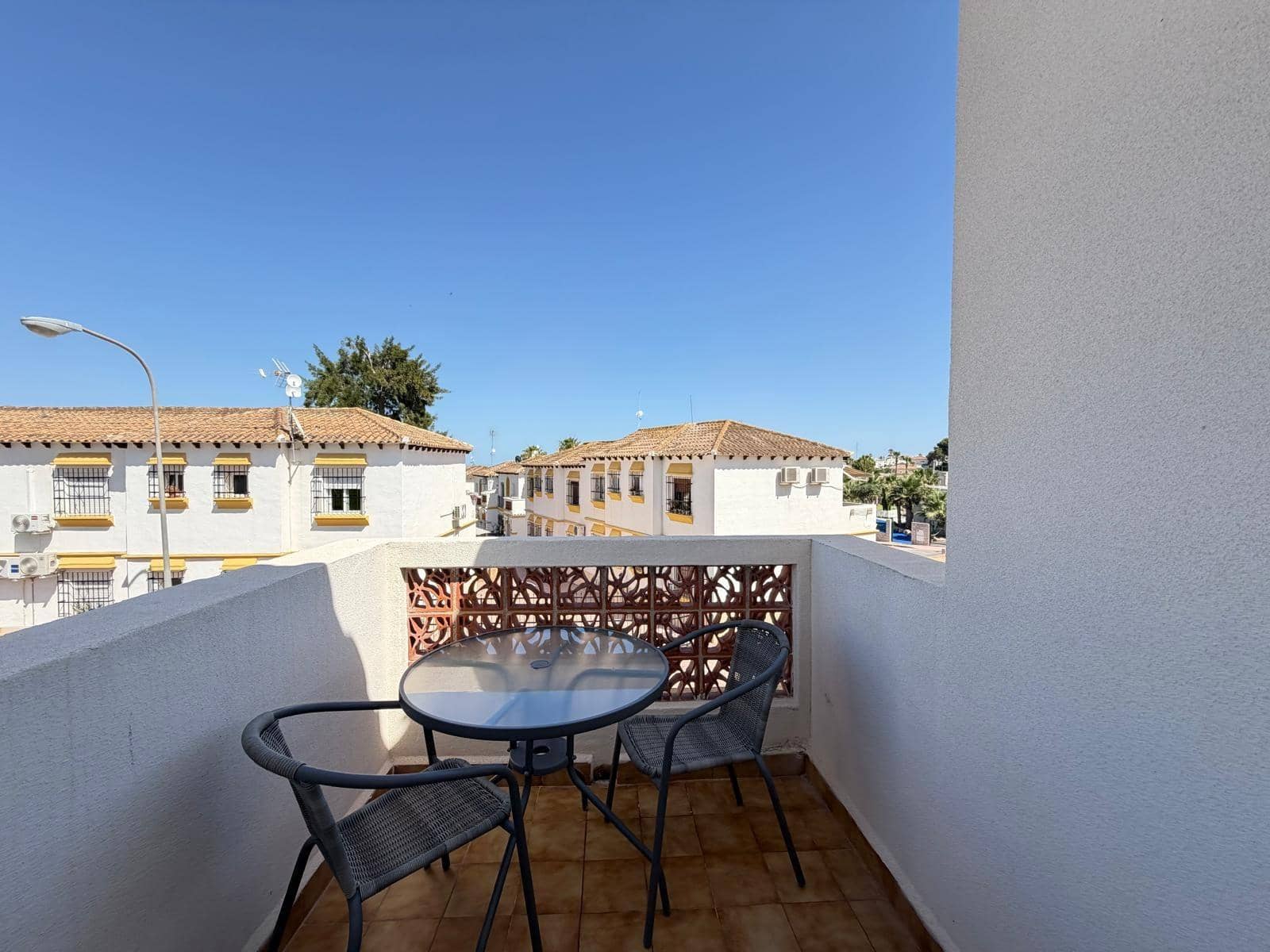 Apartamento de 1 habitación en San Miguel de Salinas en venta con piscina - 125.000 € (Ref: 9903936)