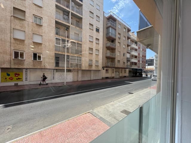 2 Zimmer Apartment zu verkaufen in Torrevieja - 199.900 € (Ref: 9911065)