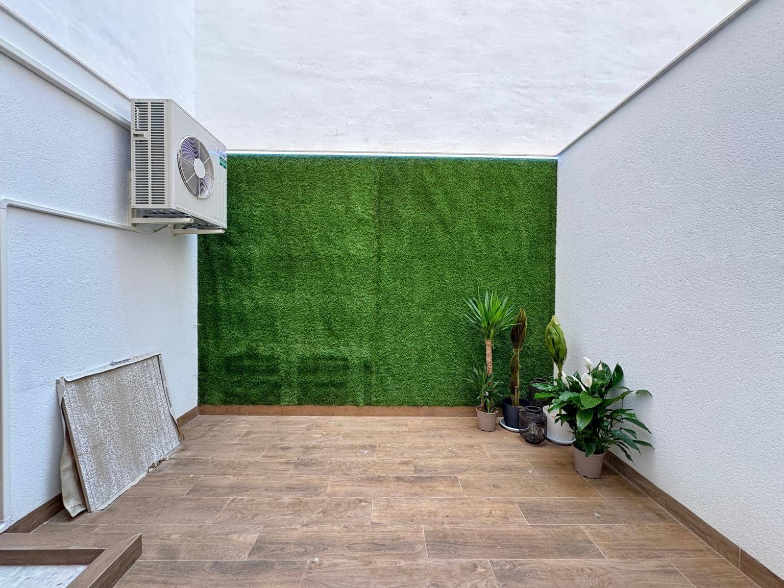 2 Zimmer Apartment zu verkaufen in Torrevieja - 199.900 € (Ref: 9911065)