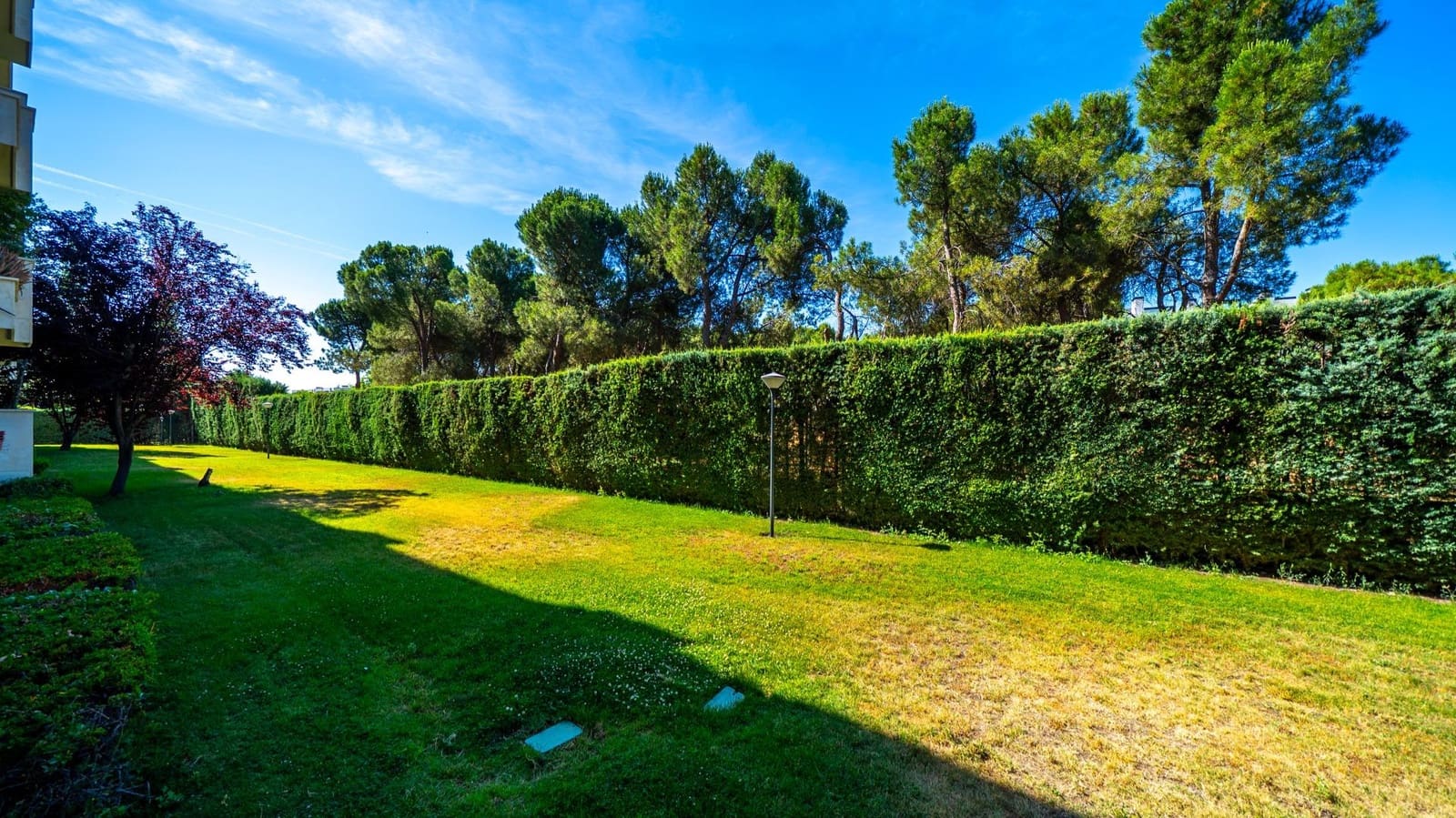 4 bedroom Flat for sale in Pozuelo de Alarcon with pool garage - € 1,249,000 (Ref: 9911066)