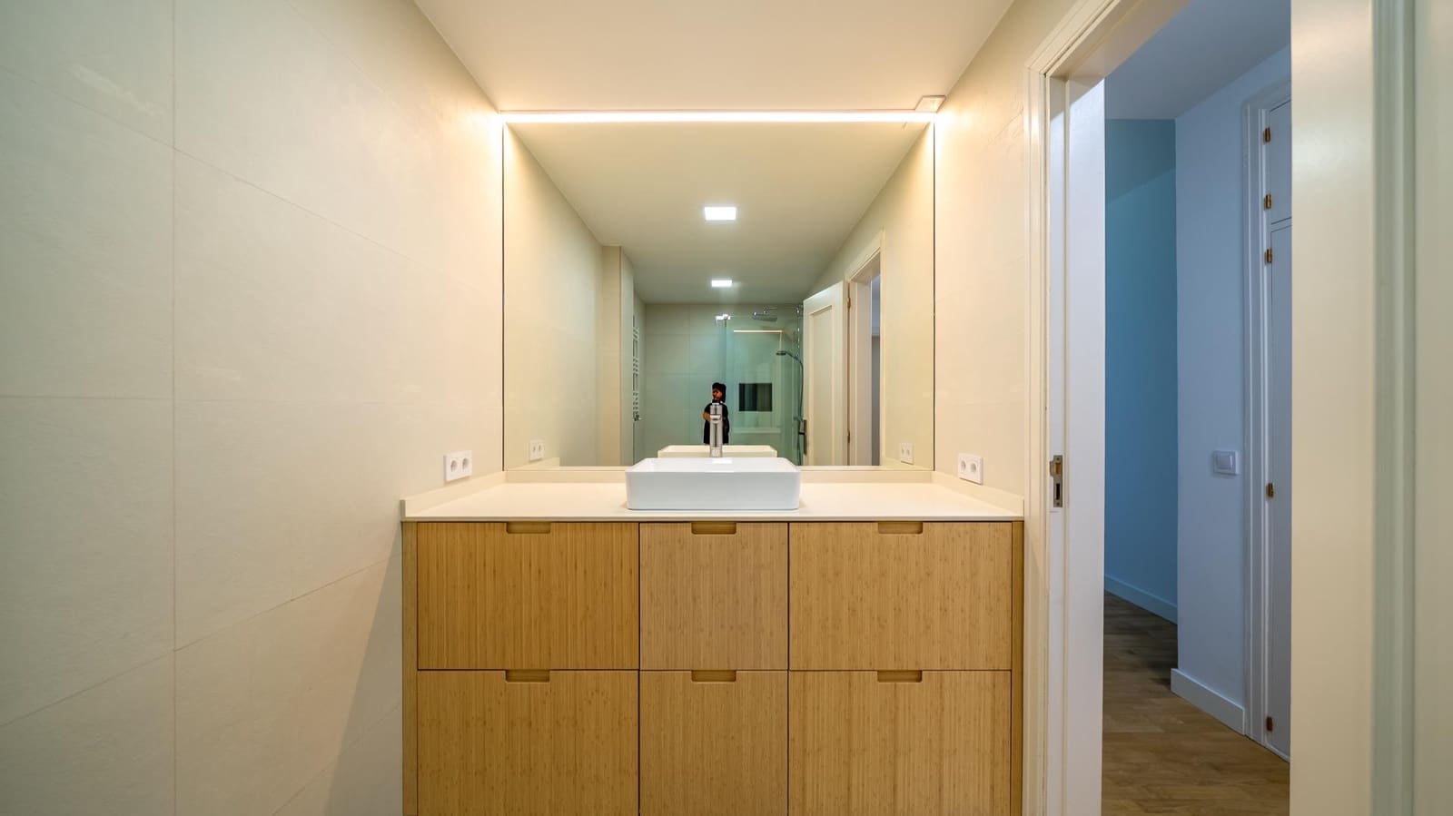 4 bedroom Flat for sale in Pozuelo de Alarcon with pool garage - € 1,249,000 (Ref: 9911066)