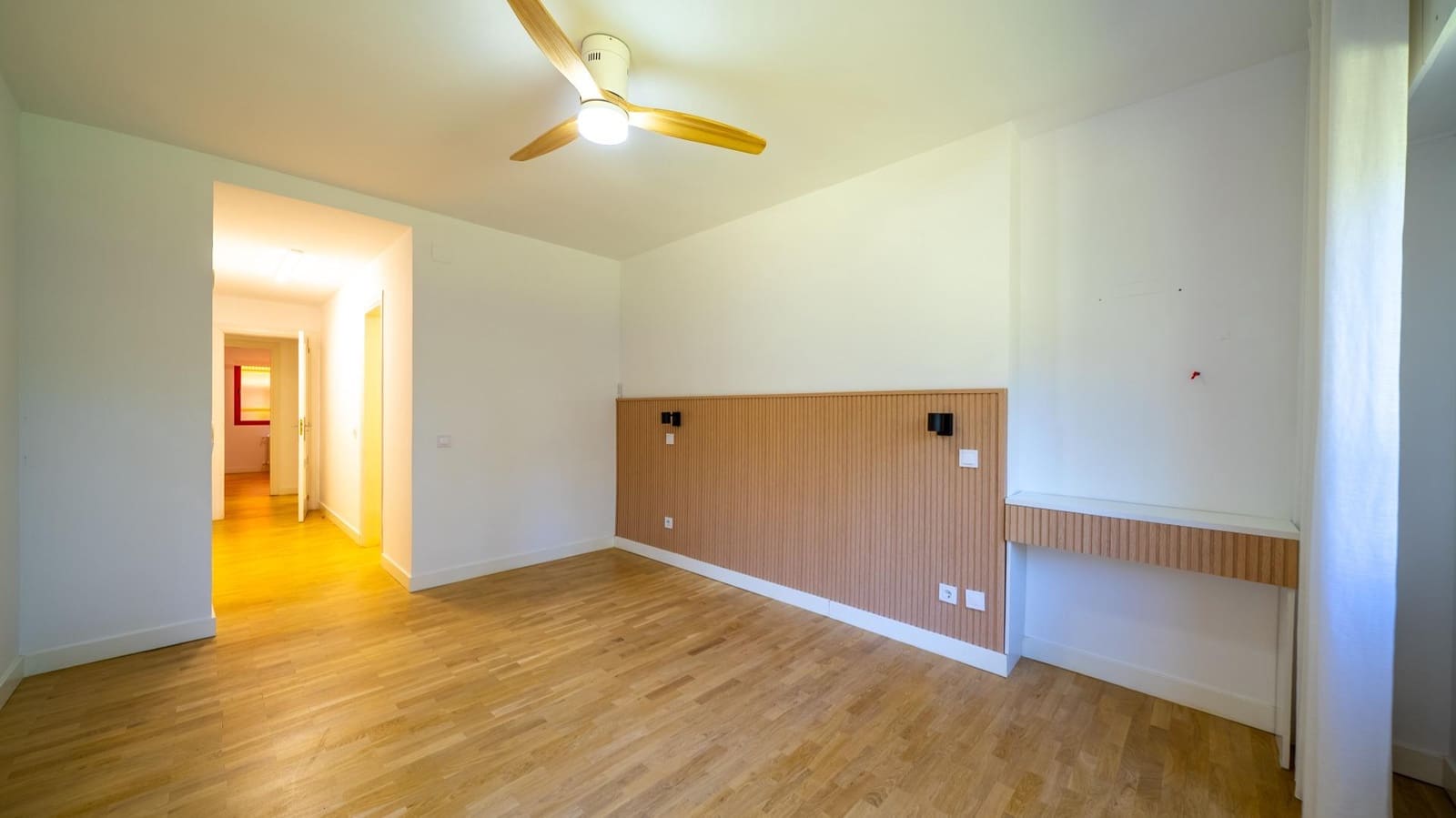4 bedroom Flat for sale in Pozuelo de Alarcon with pool garage - € 1,249,000 (Ref: 9911066)