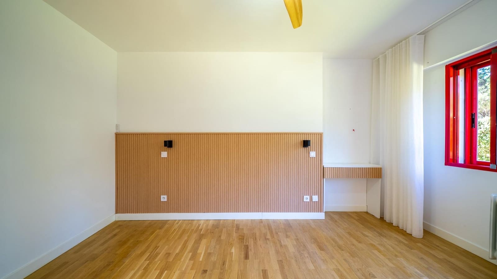 4 bedroom Flat for sale in Pozuelo de Alarcon with pool garage - € 1,249,000 (Ref: 9911066)