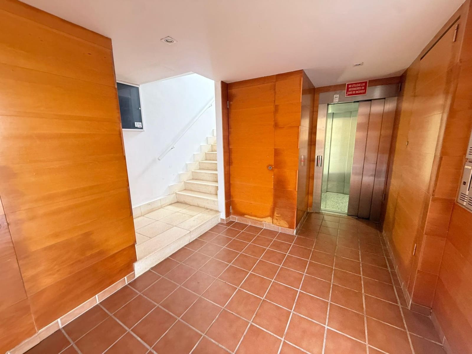 3 quarto Apartamento para venda em Guardamar del Segura com piscina - 219 000 € (Ref: 9911067)