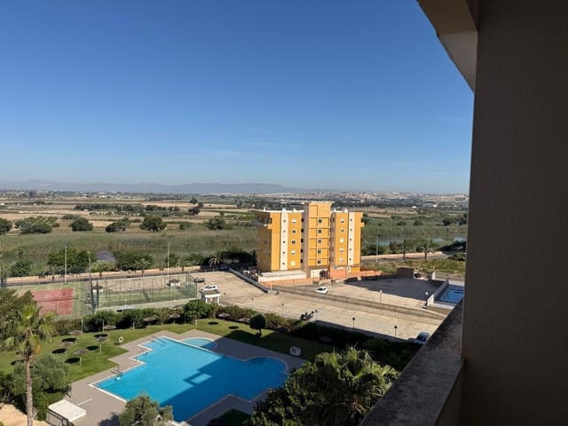 2 quarto Apartamento para venda em Guardamar del Segura com piscina - 250 000 € (Ref: 9911068)