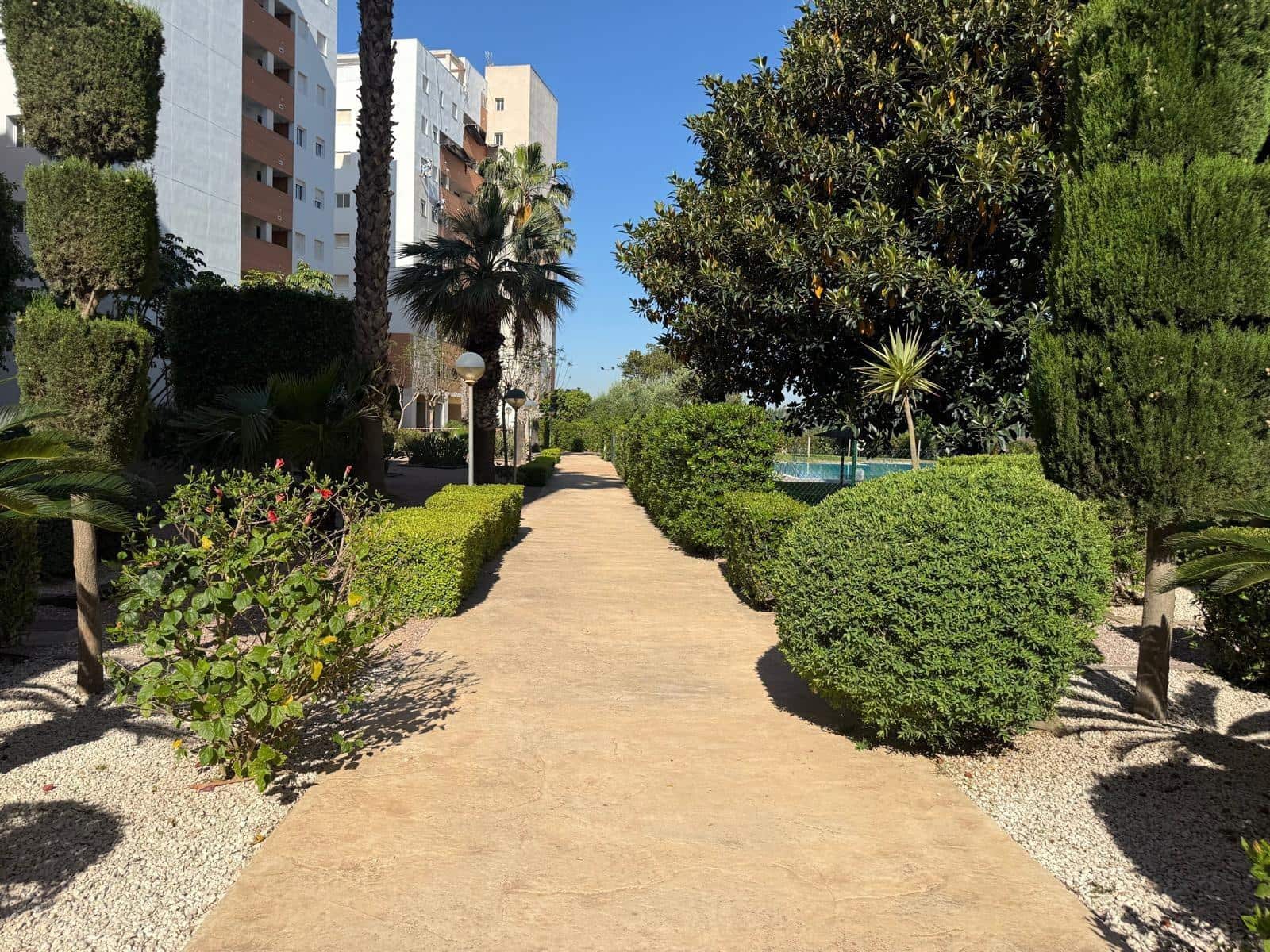 2 quarto Apartamento para venda em Guardamar del Segura com piscina - 250 000 € (Ref: 9911068)