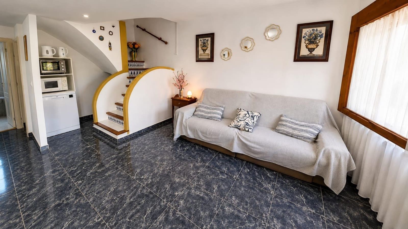 3 soverom Rekkehus til salgs i El Campello med svømmebasseng - € 284 900 (Ref: 9913171)