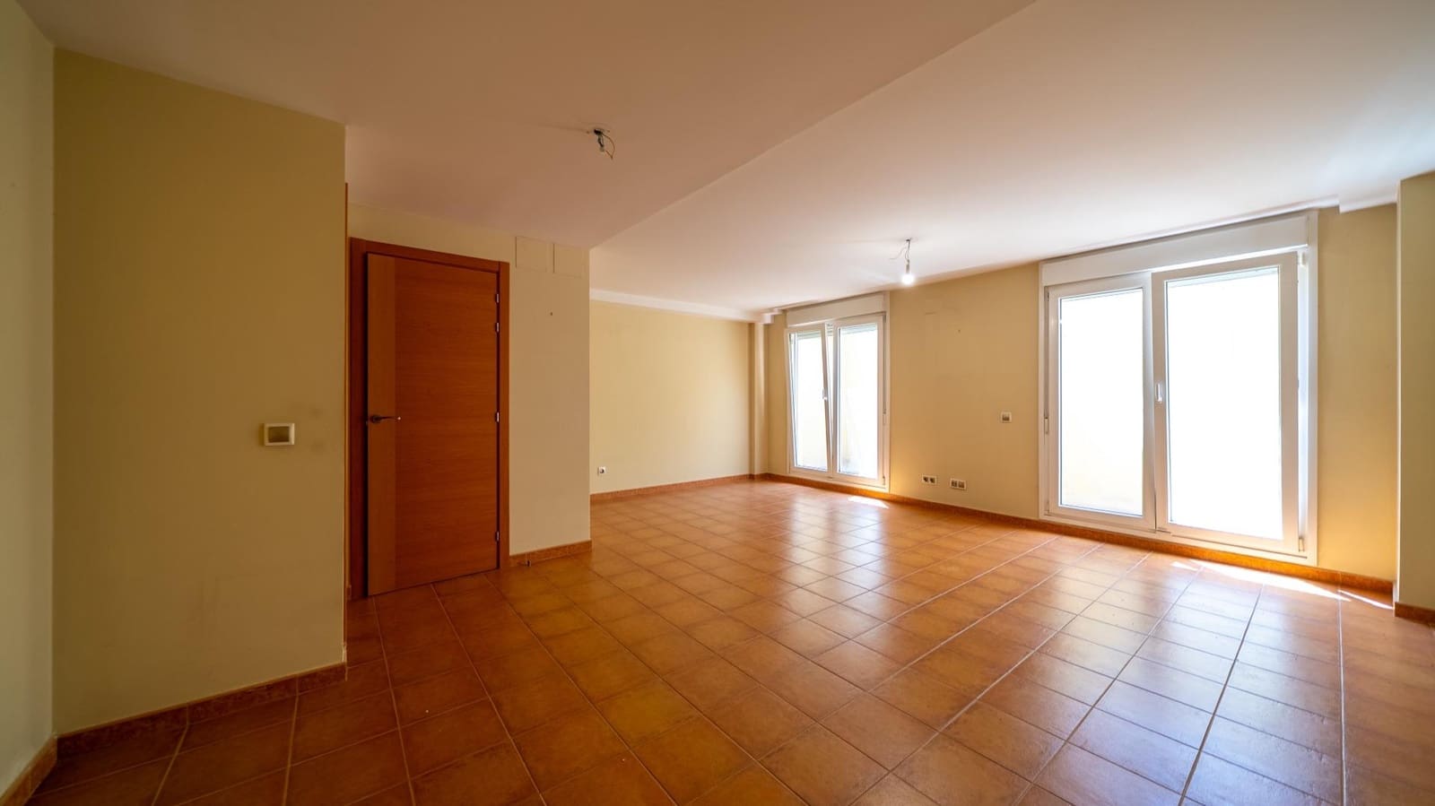 3 bedroom Villa for sale in Pozuelo de Alarcon with pool garage - € 1,450,000 (Ref: 9913172)