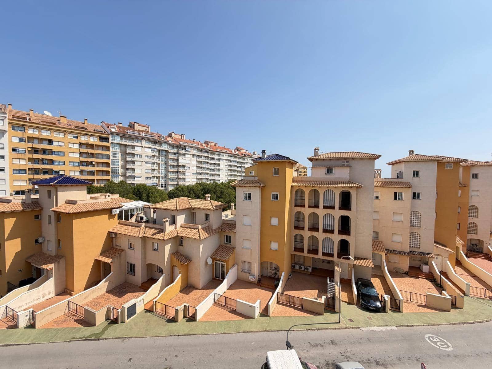 3 sypialnia Apartament na sprzedaż w Orihuela Costa z basenem - 265 000 € (Ref: 9913175)