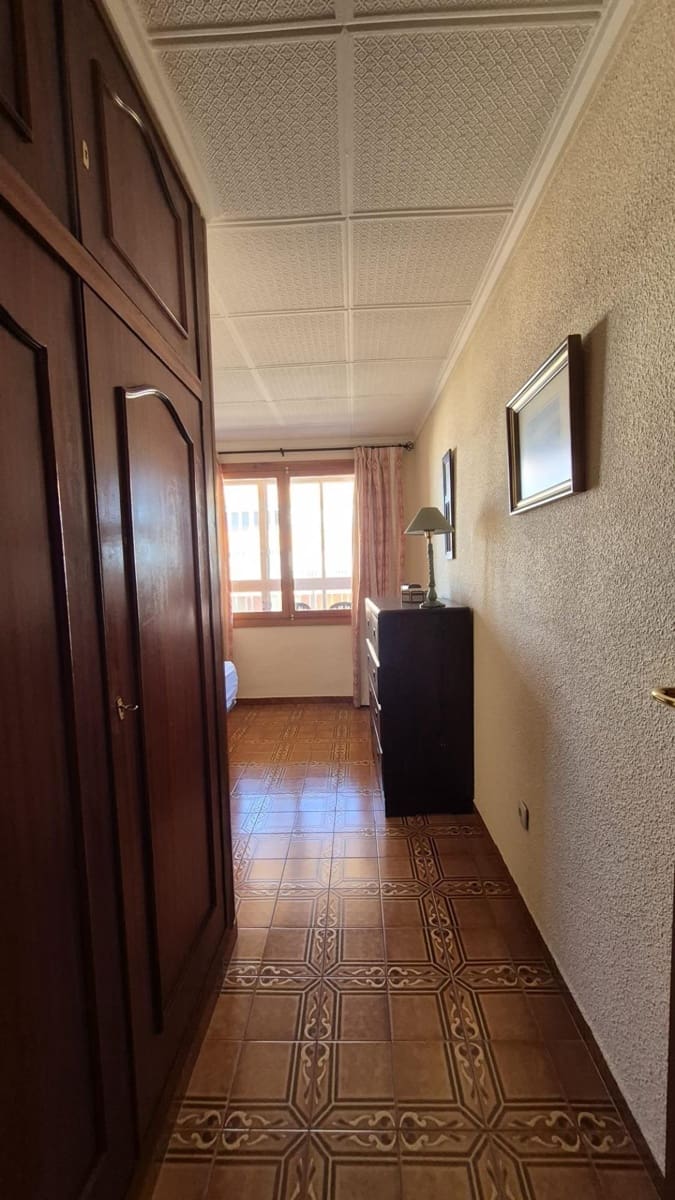 Apartamento de 3 habitaciones en Torrevieja en venta con piscina - 199.000 € (Ref: 9913176)