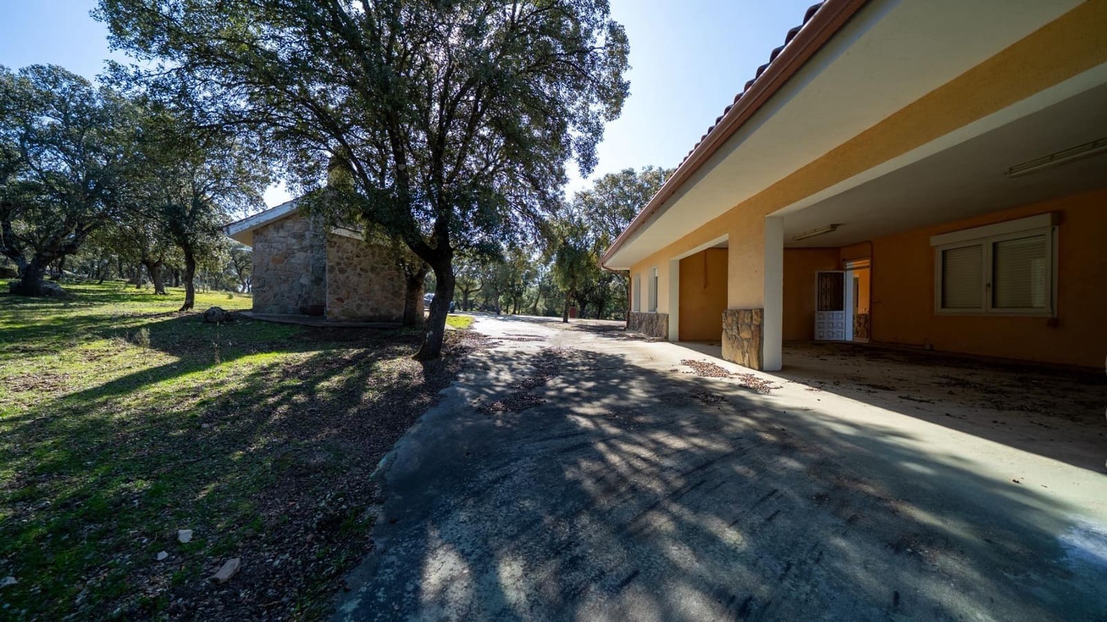 Finca/Casa Rural de 8 habitaciones en Colmenarejo en venta con piscina garaje - 1.595.000 € (Ref: 9913177)