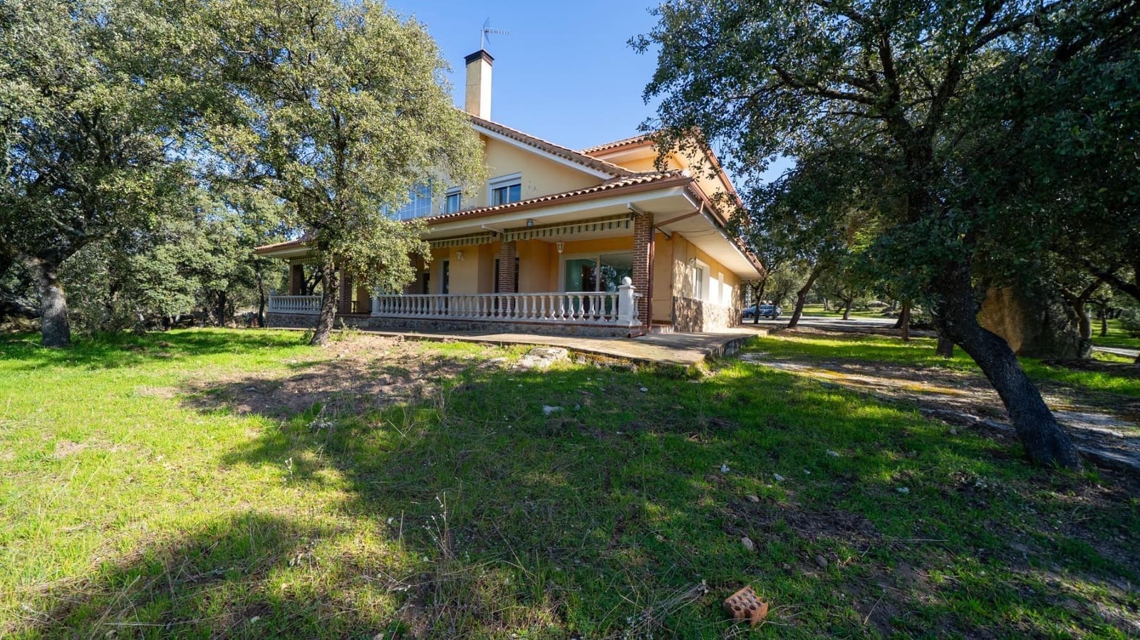 Finca/Casa Rural de 8 habitaciones en Colmenarejo en venta con piscina garaje - 1.595.000 € (Ref: 9913177)