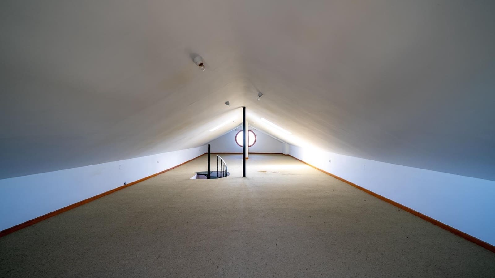 Finca/Casa Rural de 8 habitaciones en Colmenarejo en venta con piscina garaje - 1.595.000 € (Ref: 9913177)
