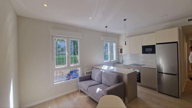 2 chambre Appartement à vendre à Palacio, Madrid ville - 485 000 € (Ref: 9915831)