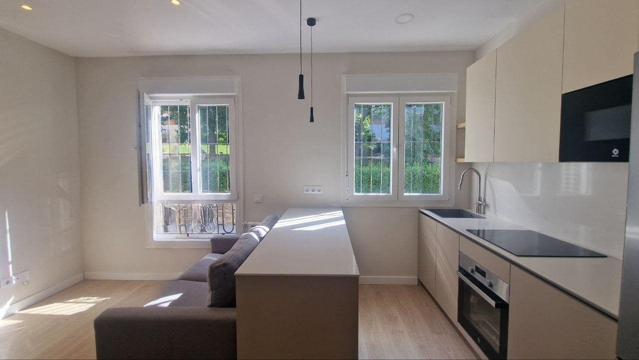 2 quarto Apartamento para venda em Madrid cidade - 485 000 € (Ref: 9915831)