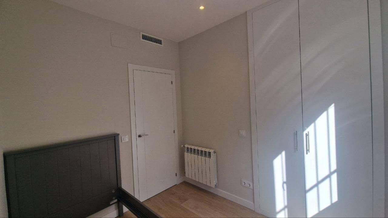 2 quarto Apartamento para venda em Madrid cidade - 485 000 € (Ref: 9915831)