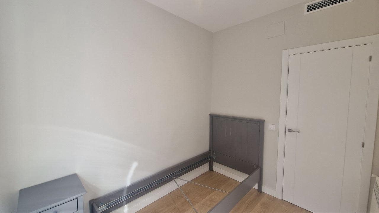 2 quarto Apartamento para venda em Madrid cidade - 485 000 € (Ref: 9915831)
